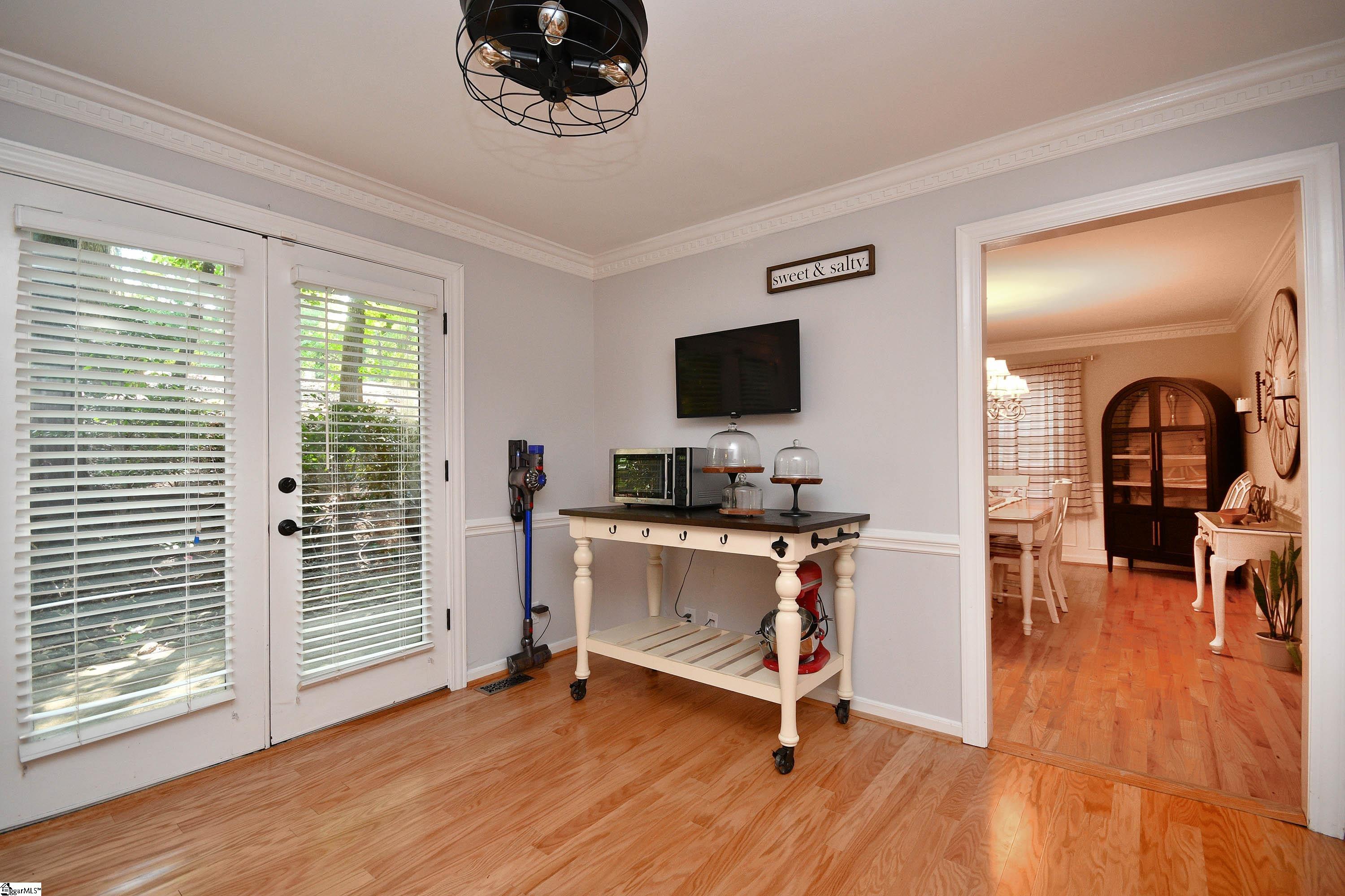 209 Pine Ridge Drive Easley, SC 29642 - Photo 9 of 43 Gallery Image 9