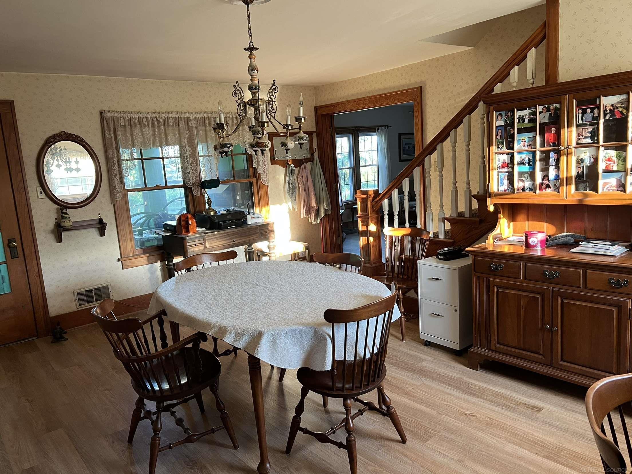 8977 Kilgore Road Avoca, MI 48006 - Photo 12 of 61 50087315-11.JPG