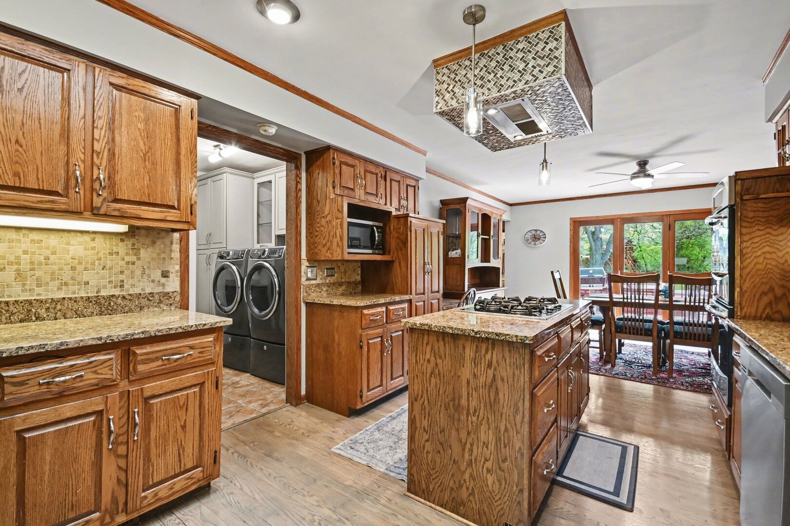 2304 Riivendell Drive New Lenox, IL 60451 - Photo 10 of 28