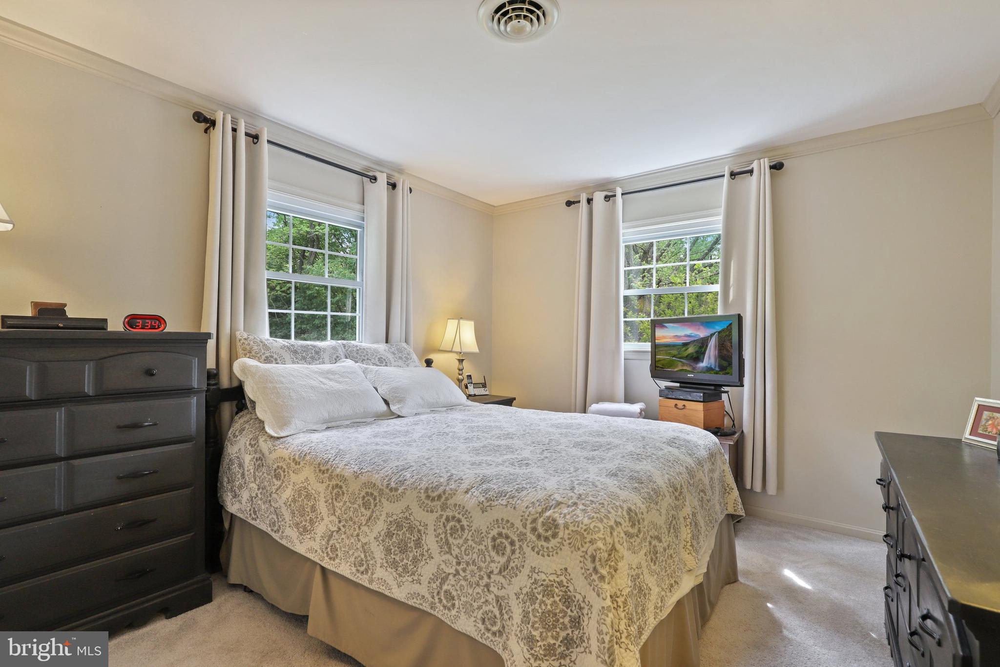 3905 Findley Road Woodbridge, VA 22193 - Photo 18 of 34 Gallery Image 18