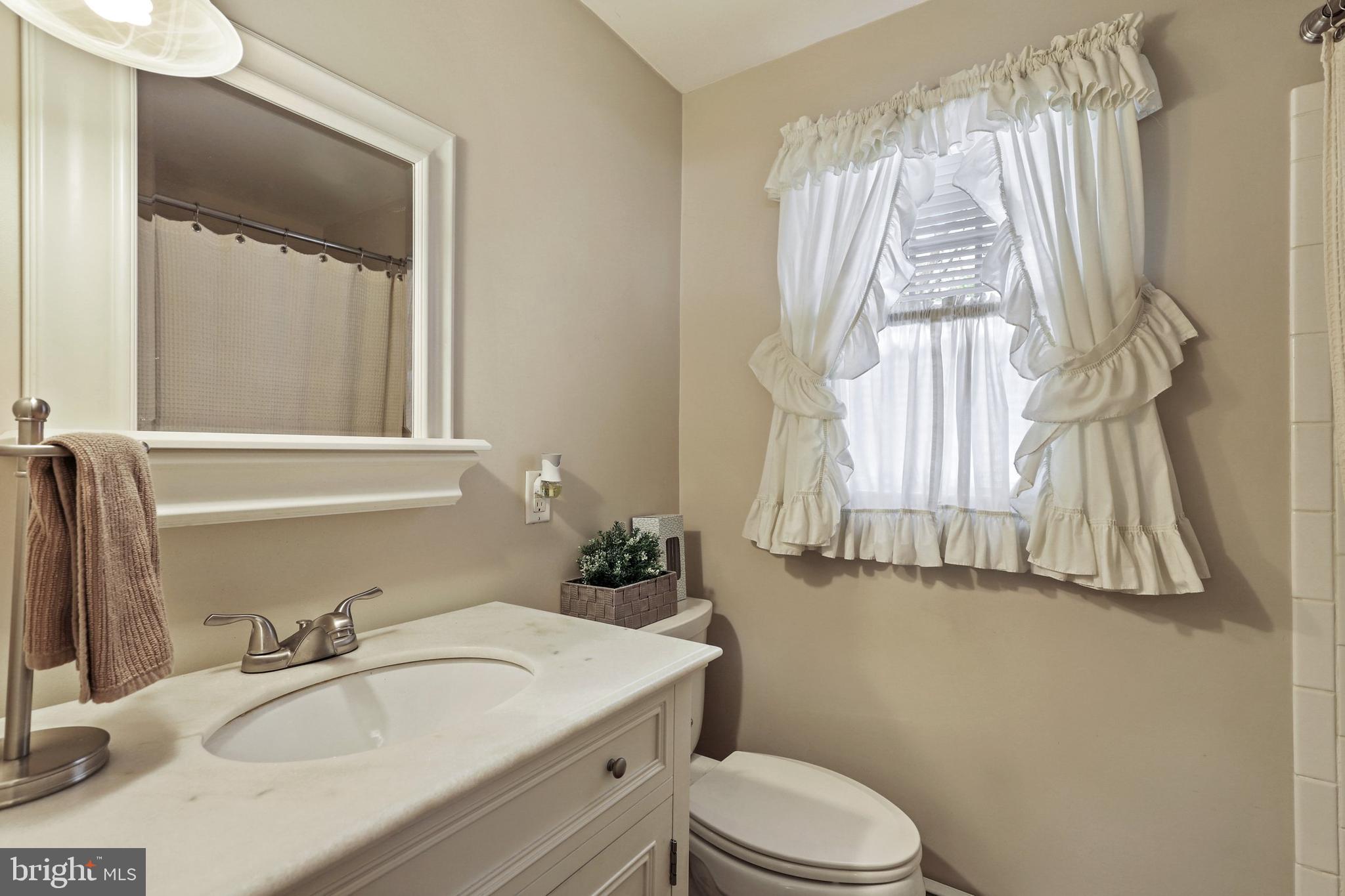 3905 Findley Road Woodbridge, VA 22193 - Photo 30 of 34 Gallery Image 30