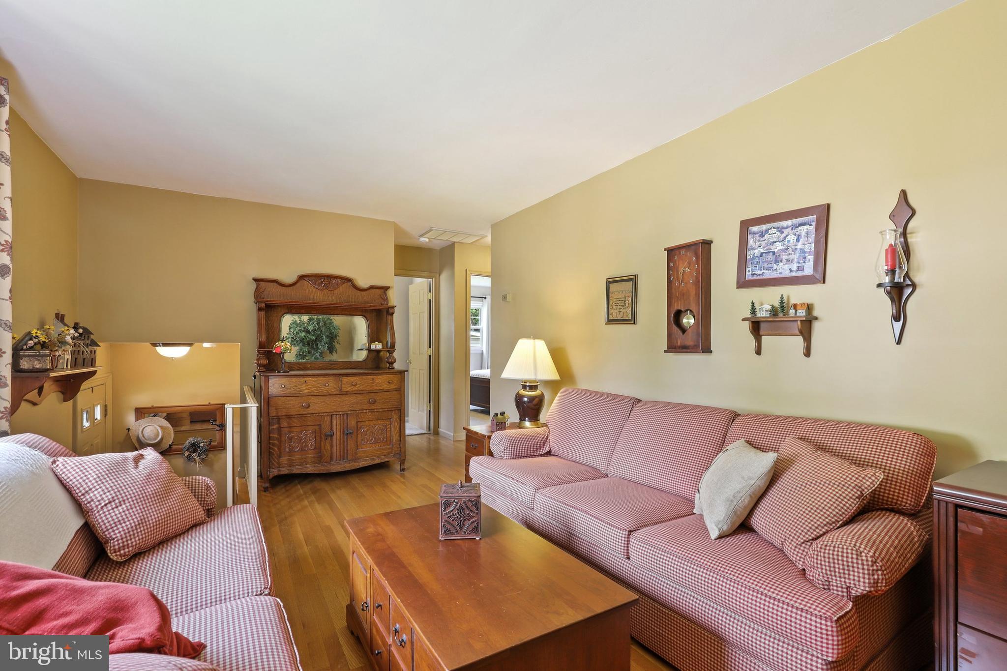 3905 Findley Road Woodbridge, VA 22193 - Photo 9 of 34 Gallery Image 9