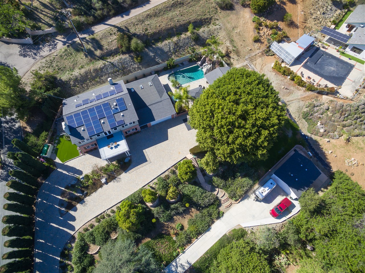 11702 Shadowglen Road El Cajon, CA 92020 - Photo 4 of 25 Gallery Image 4