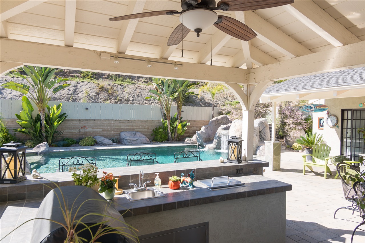 11702 Shadowglen Road El Cajon, CA 92020 - Photo 7 of 25 Gallery Image 7