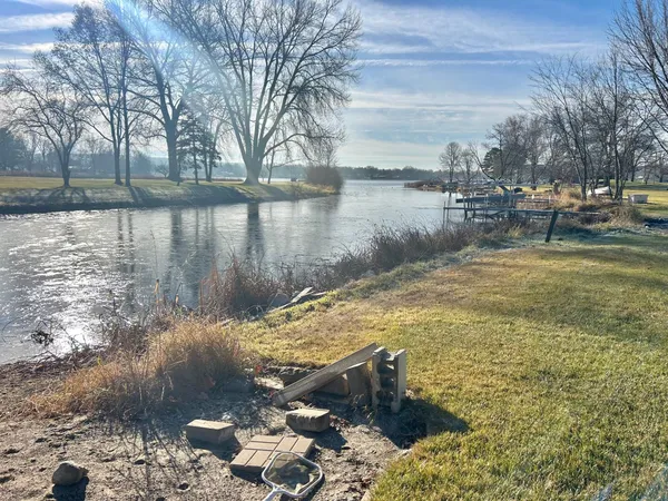 $475,000 | 33744 Highland Terrace, Avon, MN 56310