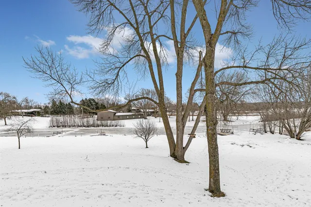 $480,000 | 33744 Highland Terrace, Avon, MN 56310