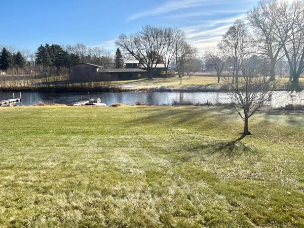 $475,000 | 33744 Highland Terrace, Avon, MN 56310