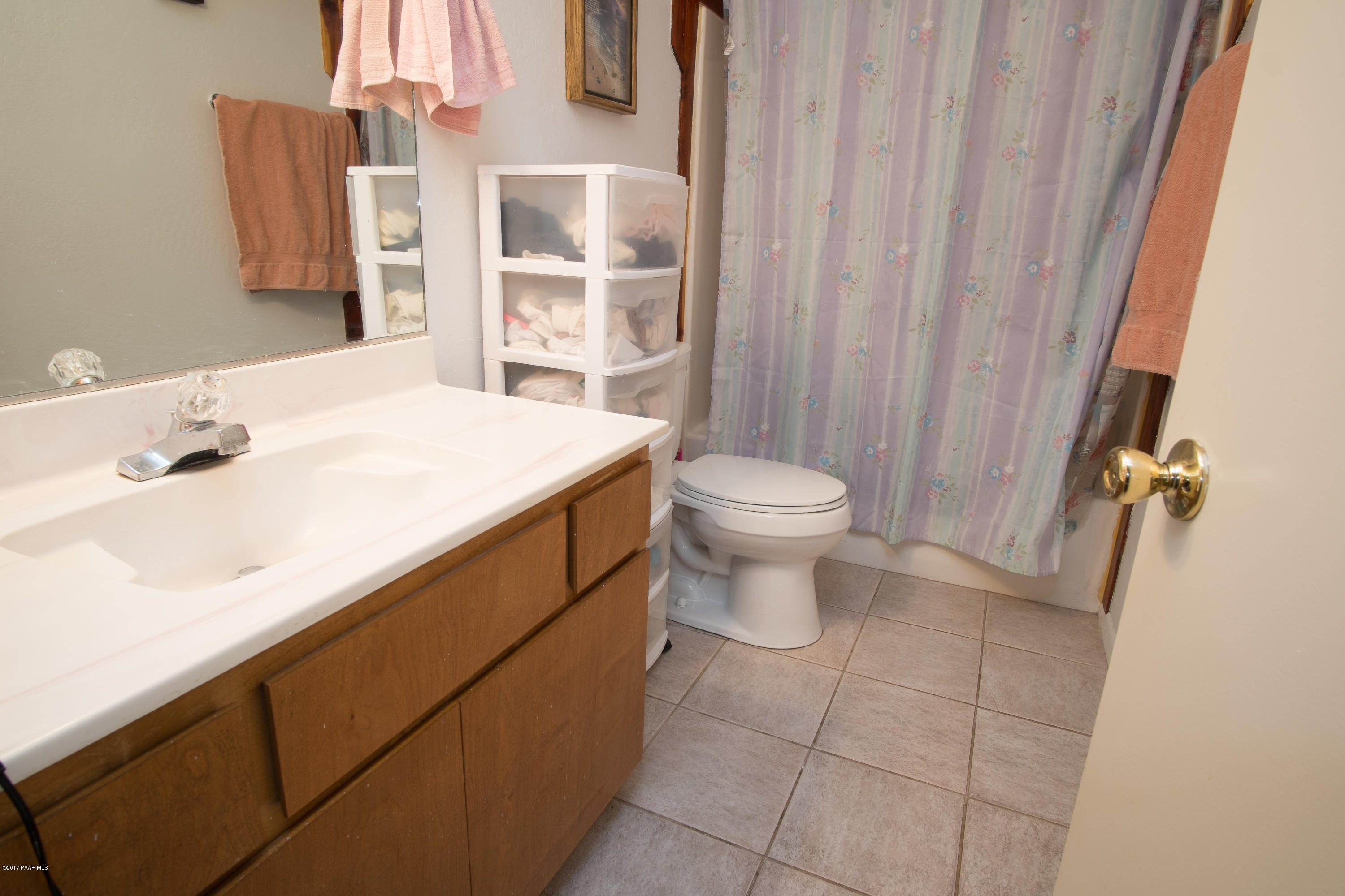 22530 North Malapai Ridge Road Paulden, AZ 86334 - Photo 18 of 37 master bathroom 2