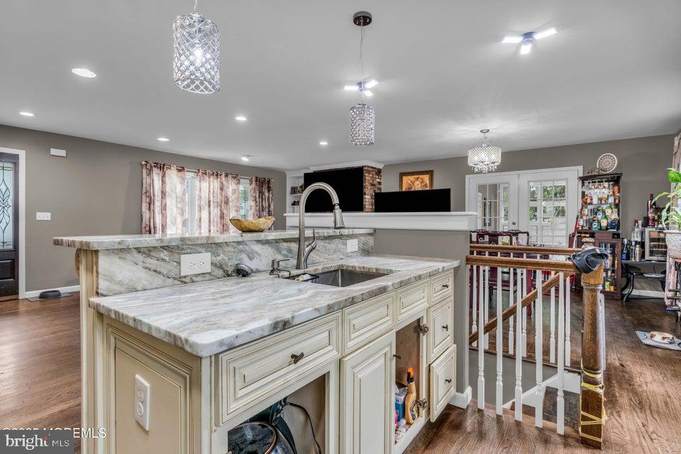25 Eileen Way Edison, NJ 08837 - Photo 10 of 31 a view of a kitchen and kitchen island