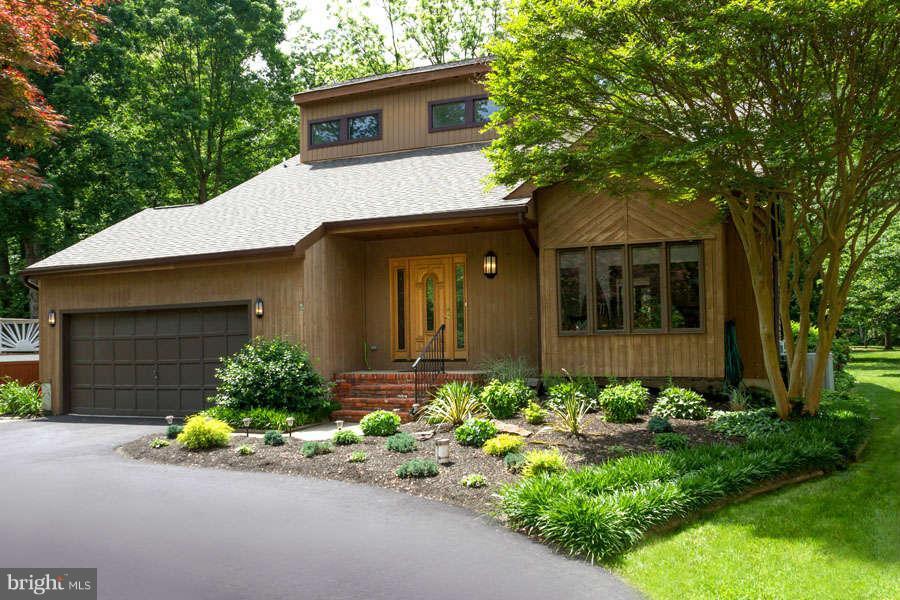 2970 Valley View Road Annapolis, MD 21401 - Photo 1 of 30 South River Home with Contemporary Flair