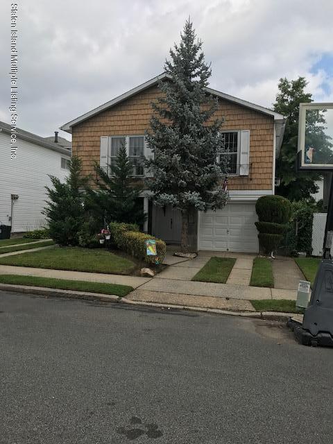 43 Plank Road Staten Island, NY 10314 - Photo 1 of 20 IMG_0877