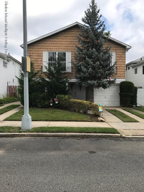 43 Plank Road Staten Island, NY 10314 - Photo 2 of 20 IMG_0878