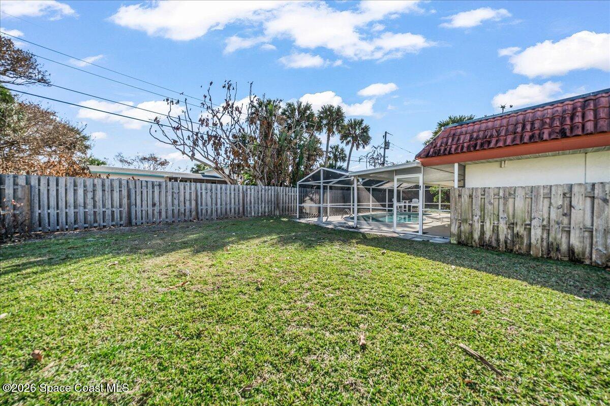 210 12th Terrace Indialantic, FL 32903 - Photo 25 of 56 Large Backyard