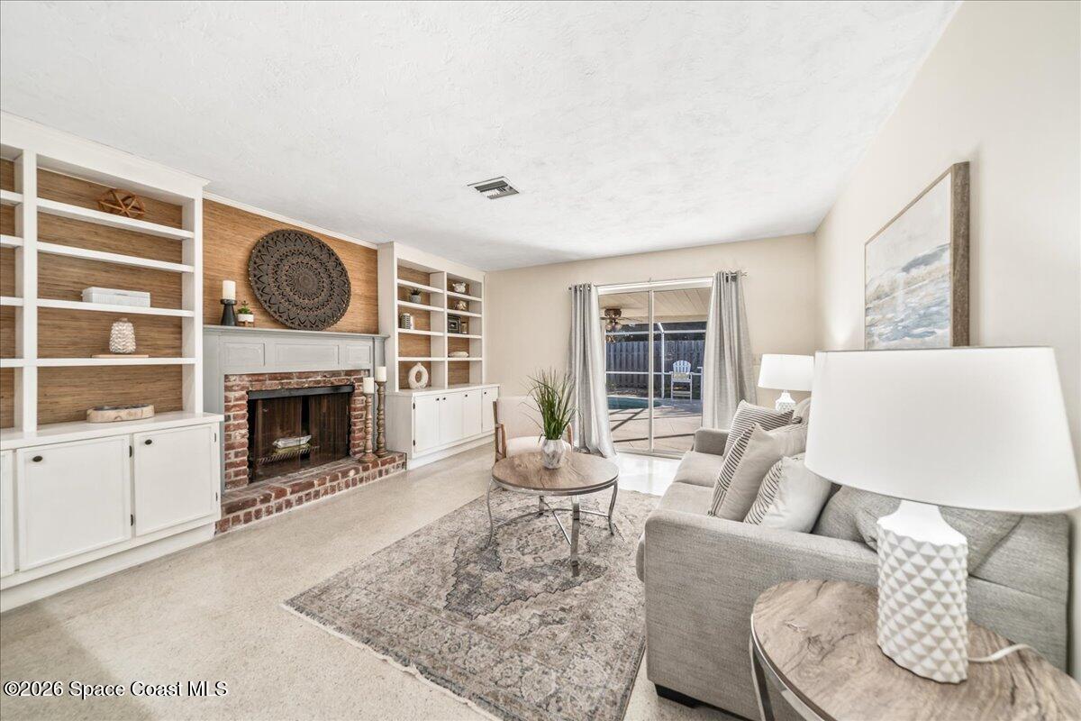 210 12th Terrace Indialantic, FL 32903 - Photo 5 of 56 Family Room - pocket sliders