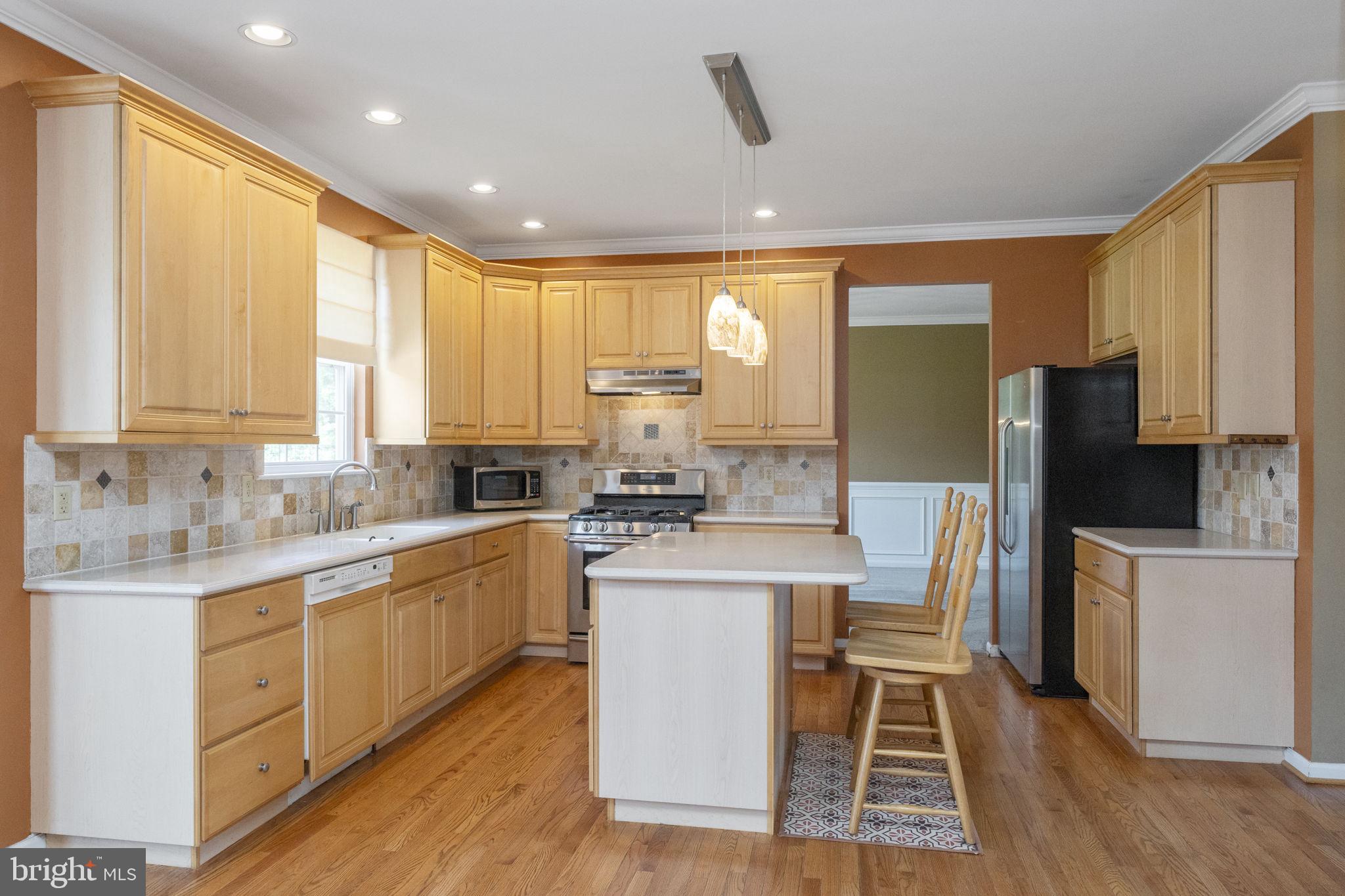 3380 East Buck Road Pennsburg, PA 18073 - Photo 11 of 34 Gallery Image 11