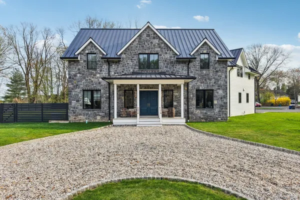 $1,899,000 | 7 Marycrest Road, West Nyack, NY 10994