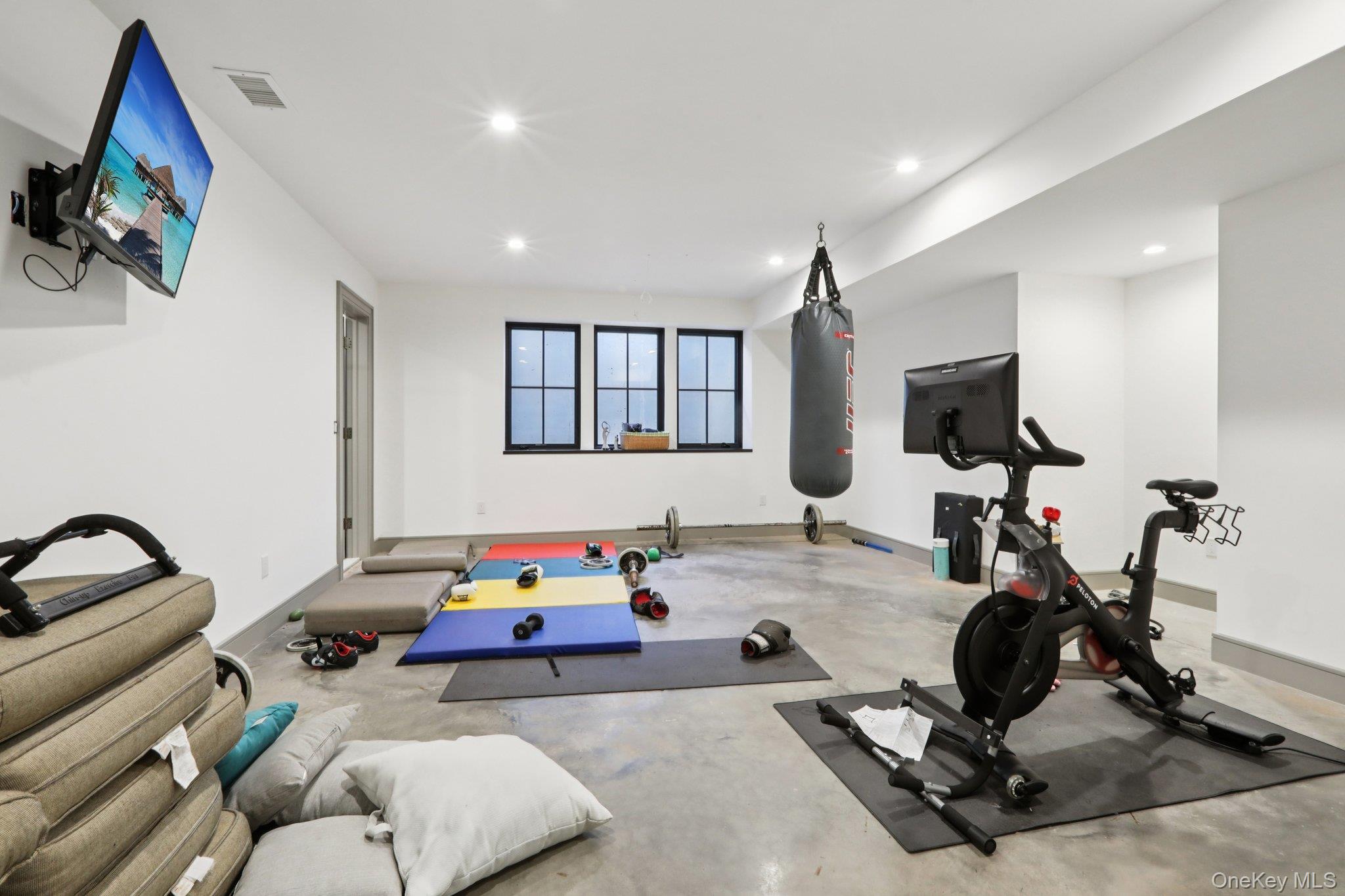 7 Marycrest Road West Nyack, NY 10994 - Photo 37 of 50