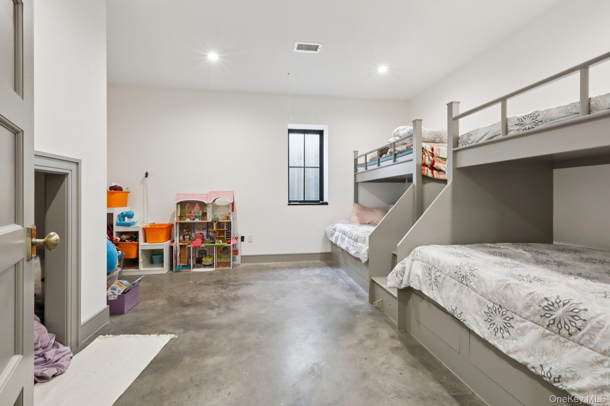 7 Marycrest Road West Nyack, NY 10994 - Photo 41 of 50