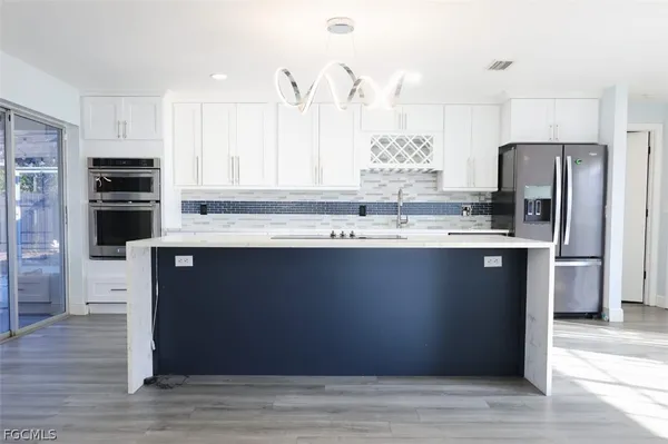 $2,350 | 1206 Southeast 23rd Place, Cape Coral, FL 33990