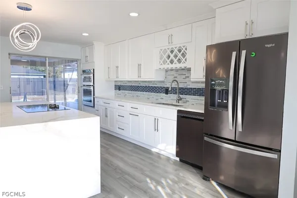 $2,350 | 1206 Southeast 23rd Place, Cape Coral, FL 33990