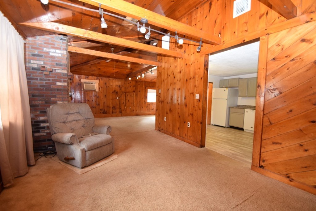 170 Elsie Road Brockton, MA 02302 - Photo 3 of 17