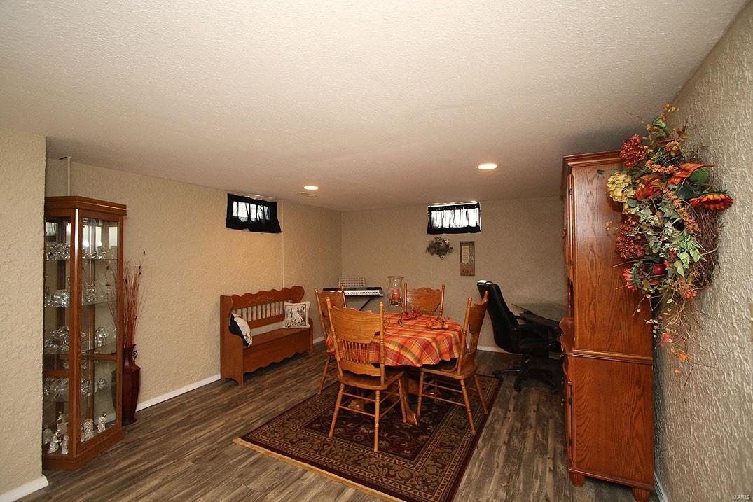 770 Berry Road Wood River, IL 62095 - Photo 27 of 39