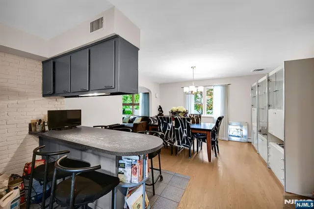 $799,900 | 1061 Roosevelt Avenue, New Milford, NJ 07646