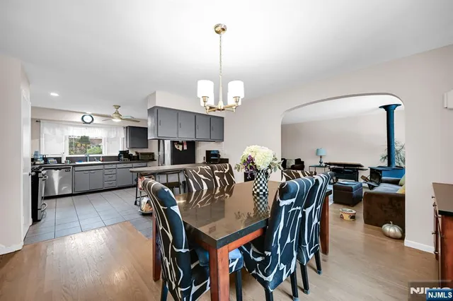 $799,900 | 1061 Roosevelt Avenue, New Milford, NJ 07646