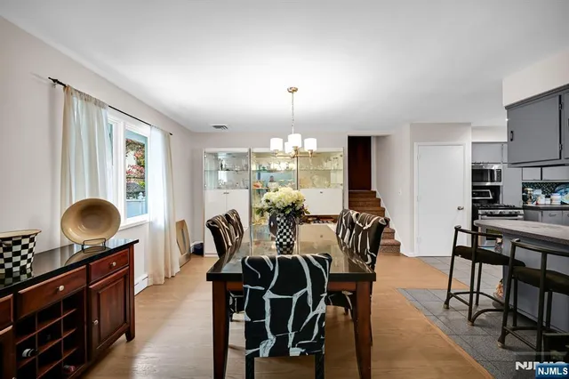 $799,900 | 1061 Roosevelt Avenue, New Milford, NJ 07646