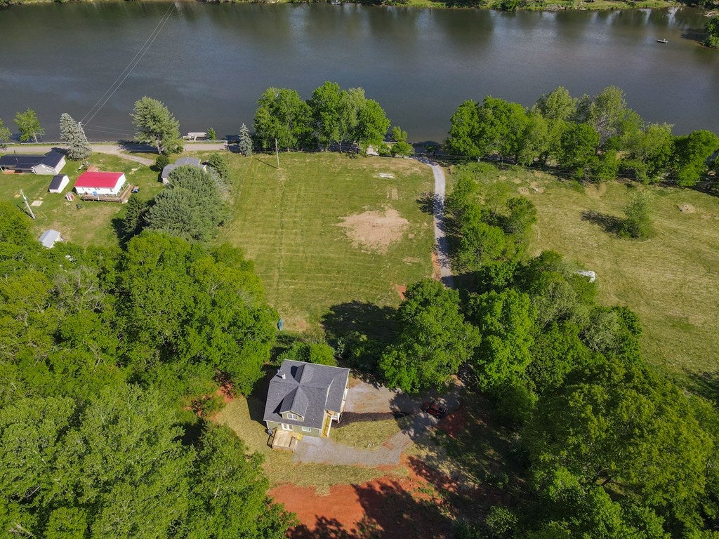 4591 Clarks Ferry Road Draper, VA 24324 - Photo 11 of 82 Gallery Image 11