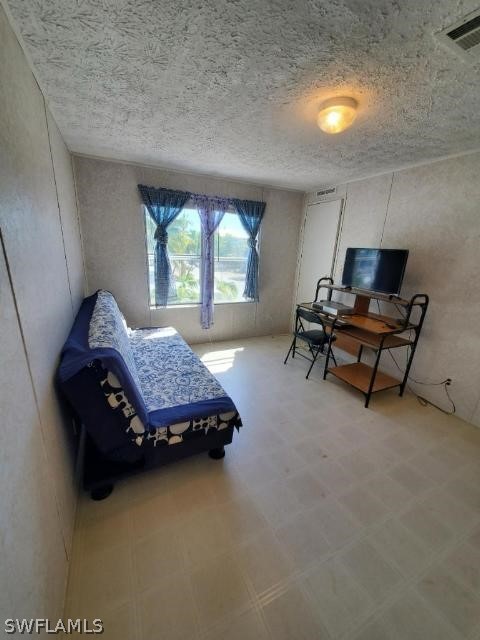 451 Bahia Honda Road Key Largo, FL 33037 - Photo 28 of 31 a living room with furniture and a window