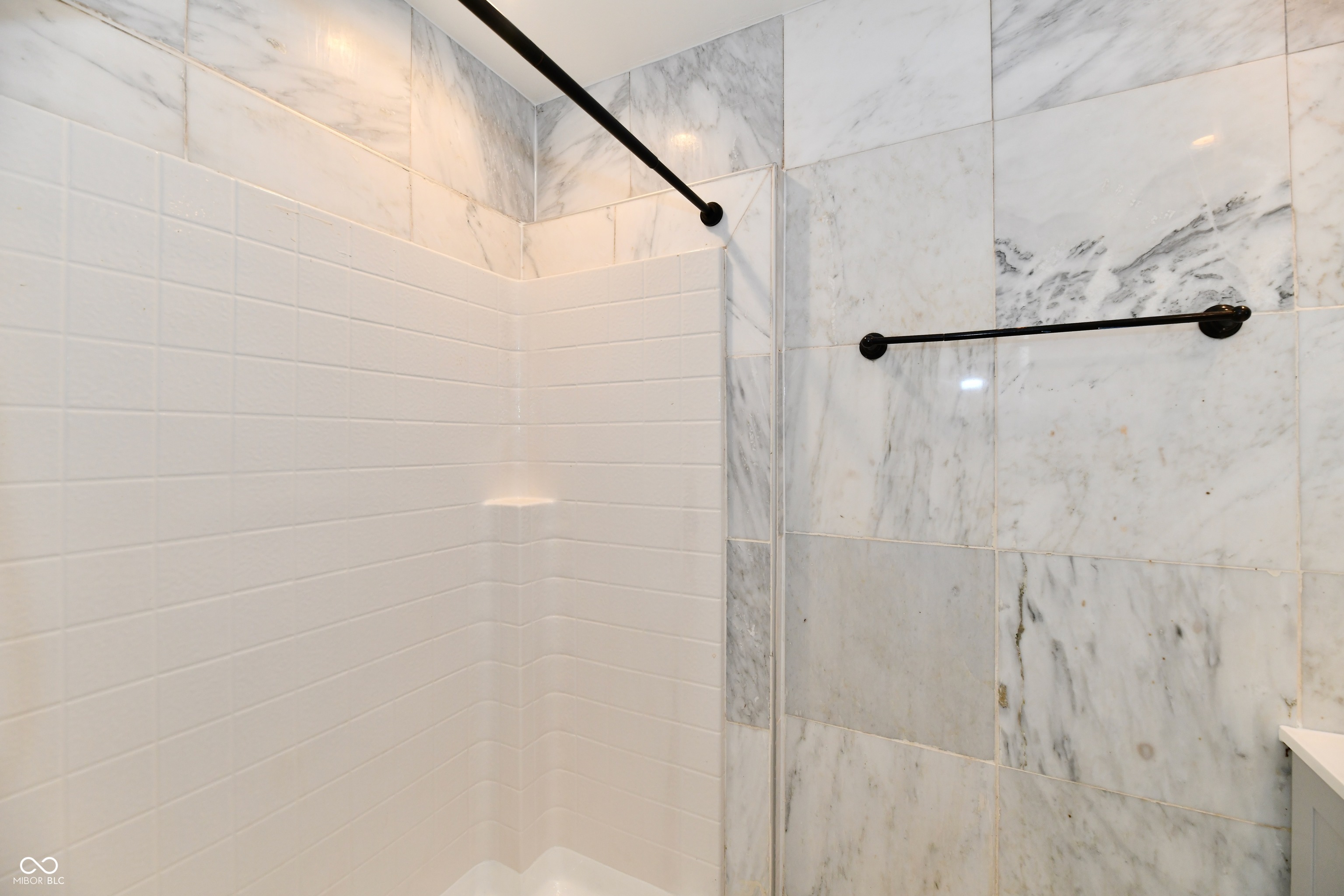 7911 Guion Road Indianapolis, IN 46268 - Photo 15 of 30 Gallery Image 15