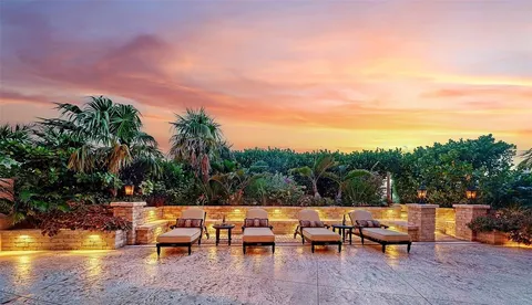 $8,250,000 | 801 North Shore Drive, Anna Maria, FL 34216