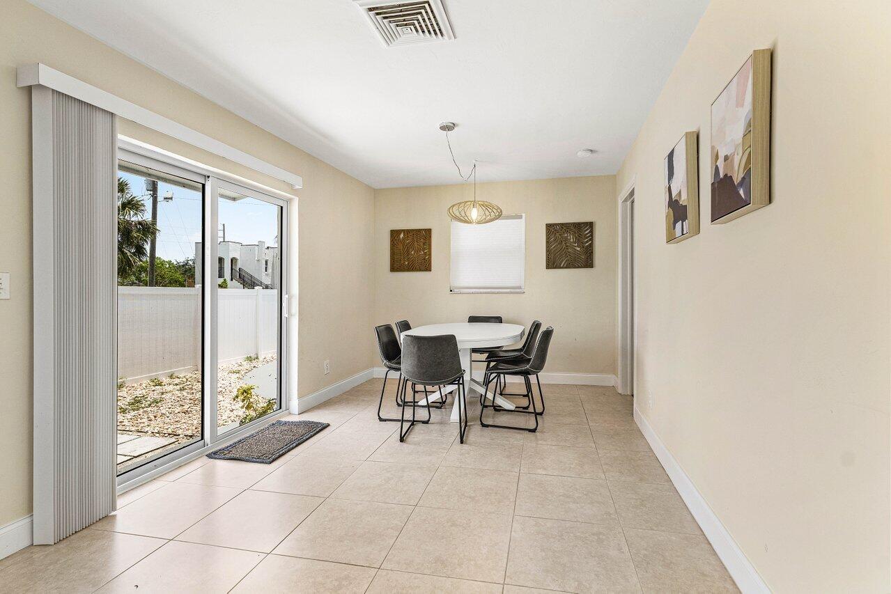 123 Northwest 6th Avenue Delray Beach, FL 33444 - Photo 10 of 24 016-123Northwest6thAvenue-DelrayBeach-FL