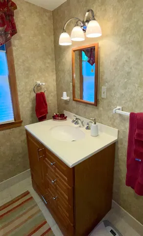 $395,000 | 602 6th Avenue Southwest, Austin, MN 55912