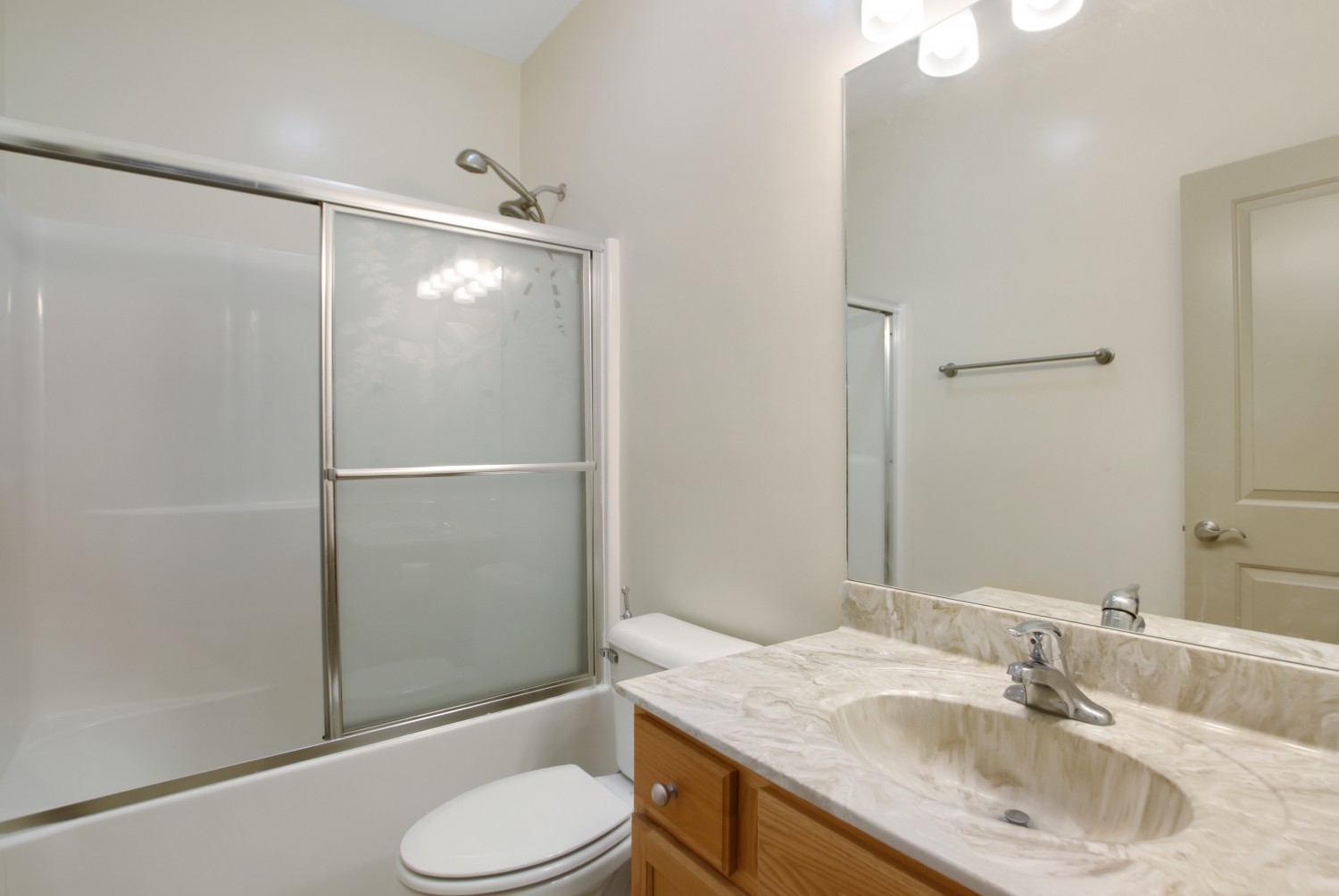 637 Ferrells Loop Road Manchester, TN 37355 - Photo 22 of 43 a bathroom with a sink toilet and shower
