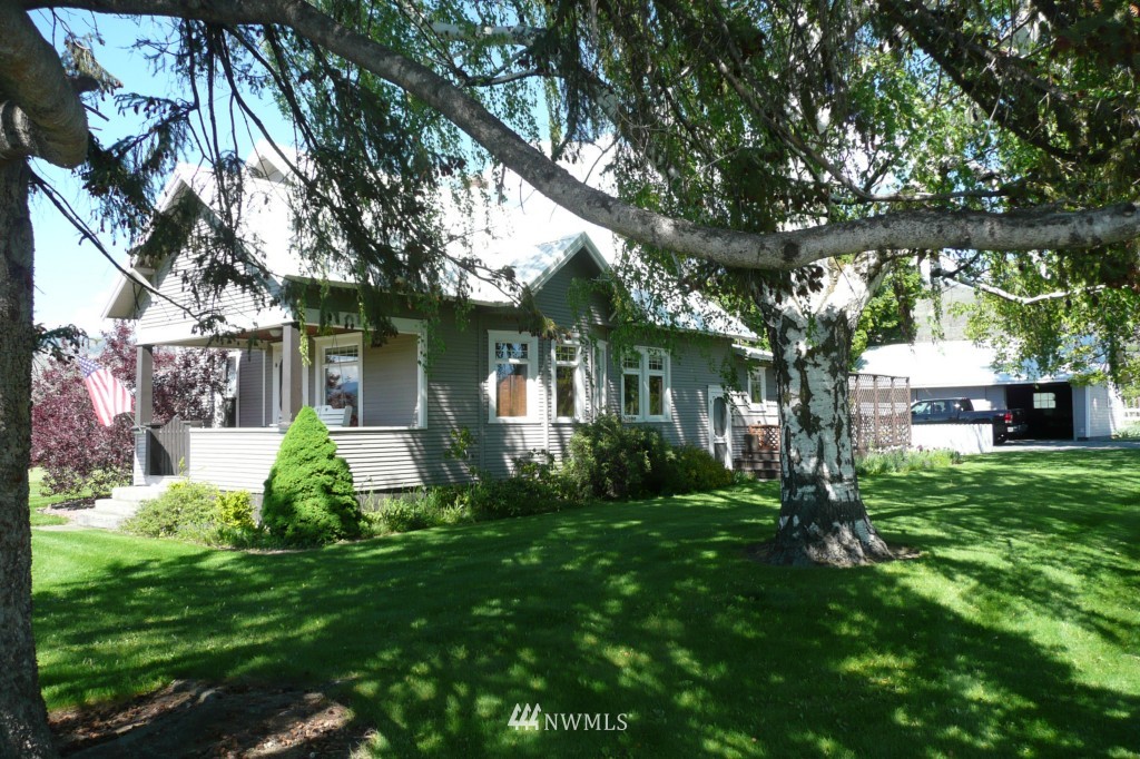 22 Eastlake Road Oroville, WA 98844 - Photo 1 of 1