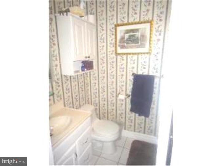 11100 Dora Drive Philadelphia, PA 19154 - Photo 8 of 15 Gallery Image 8