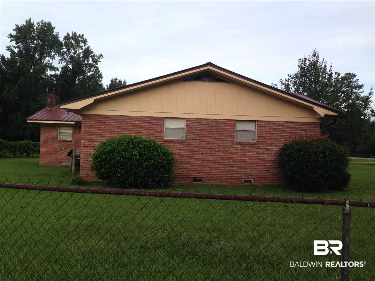 1161 Jay Road Brewton, AL 36426 - Photo 2 of 15