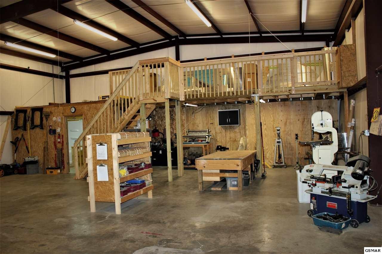 332 Thompson Way Cosby, TN 37722 - Photo 6 of 11 Gallery Image 6