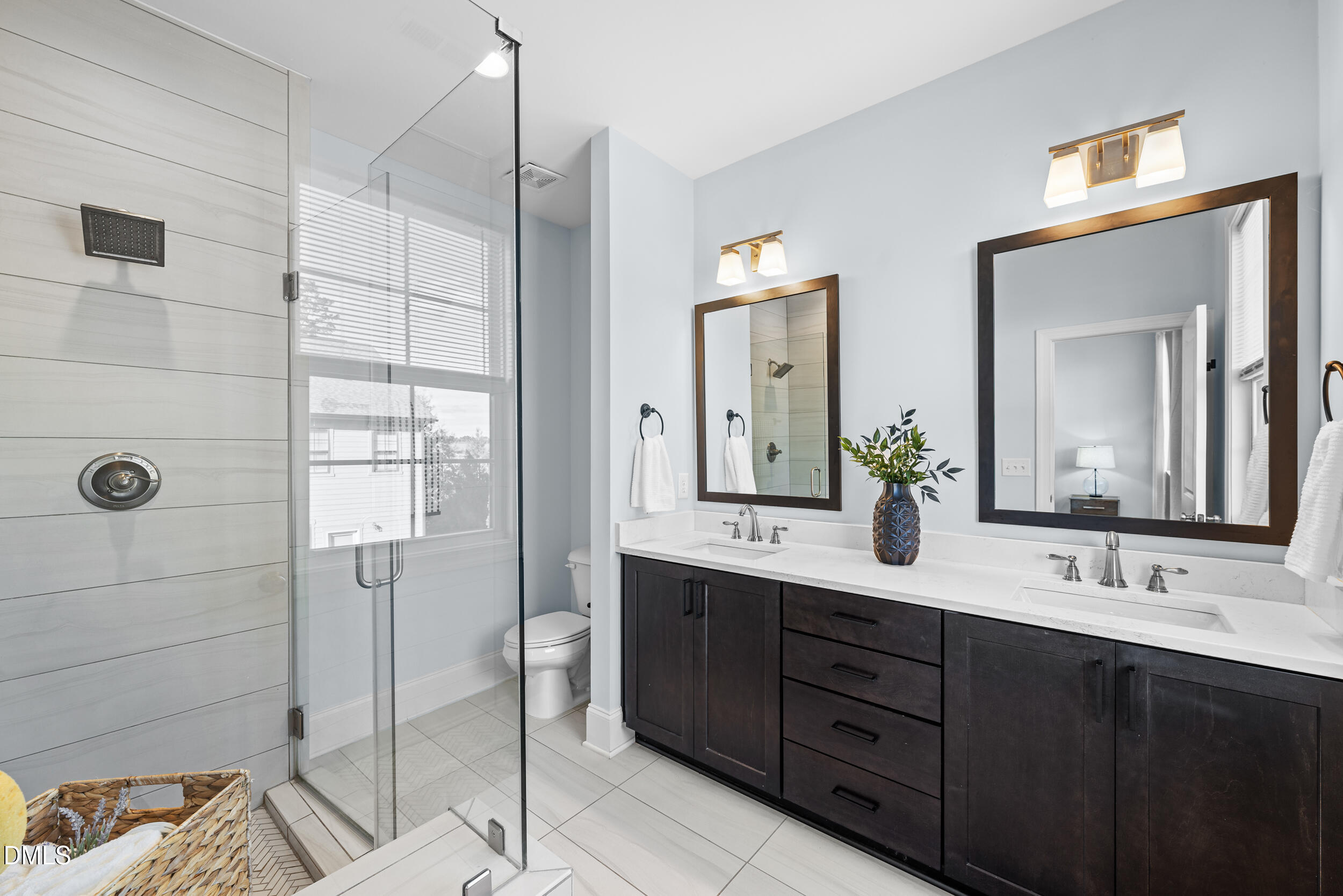 1606 Wooster Street Raleigh, NC 27607 - Photo 21 of 26 27 -1606 wooster st, interior, primary