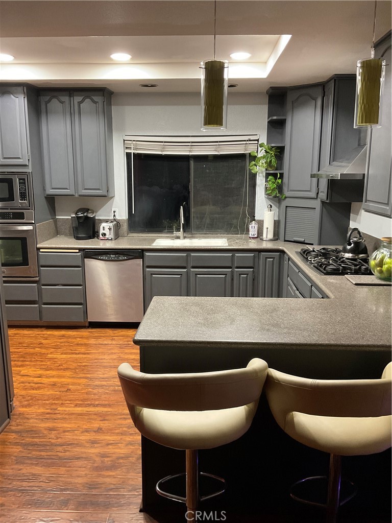 5858 Maybrook Circle Riverside, CA 92506 - Photo 11 of 20 Kitchen