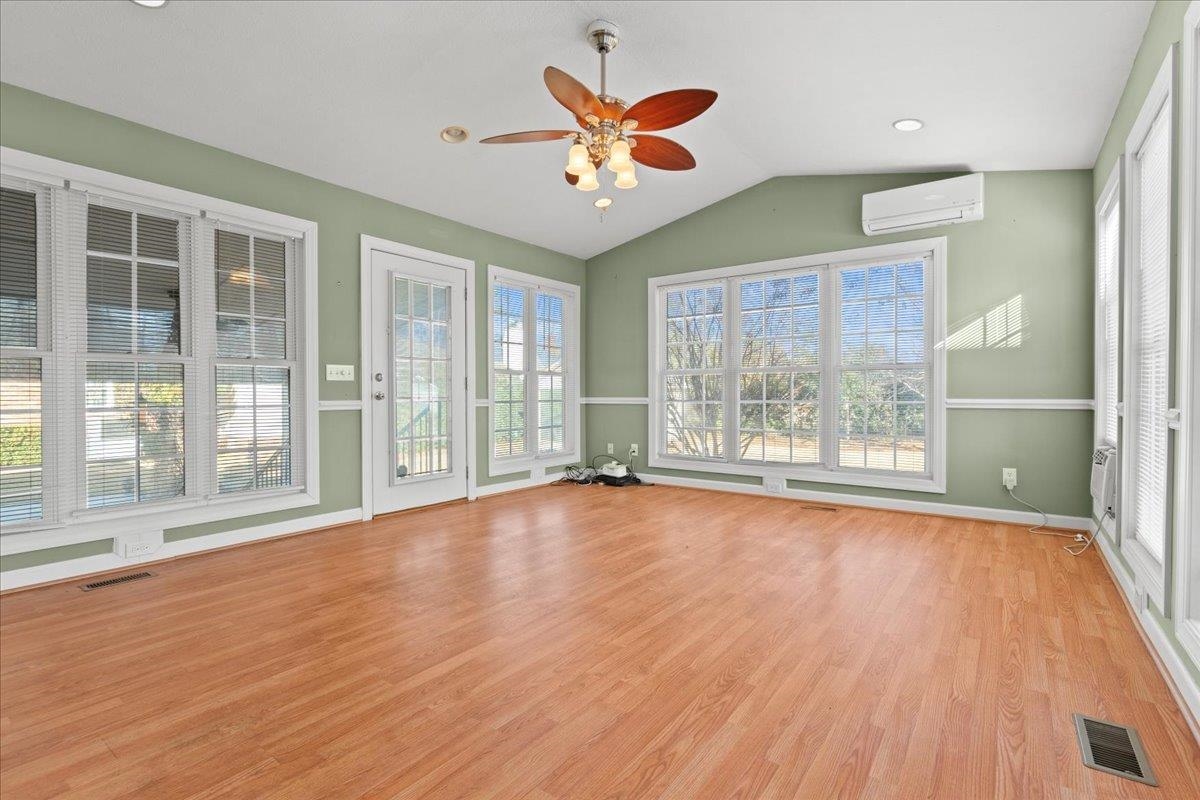 410 Devon Road Marion, SC 29571 - Photo 37 of 40