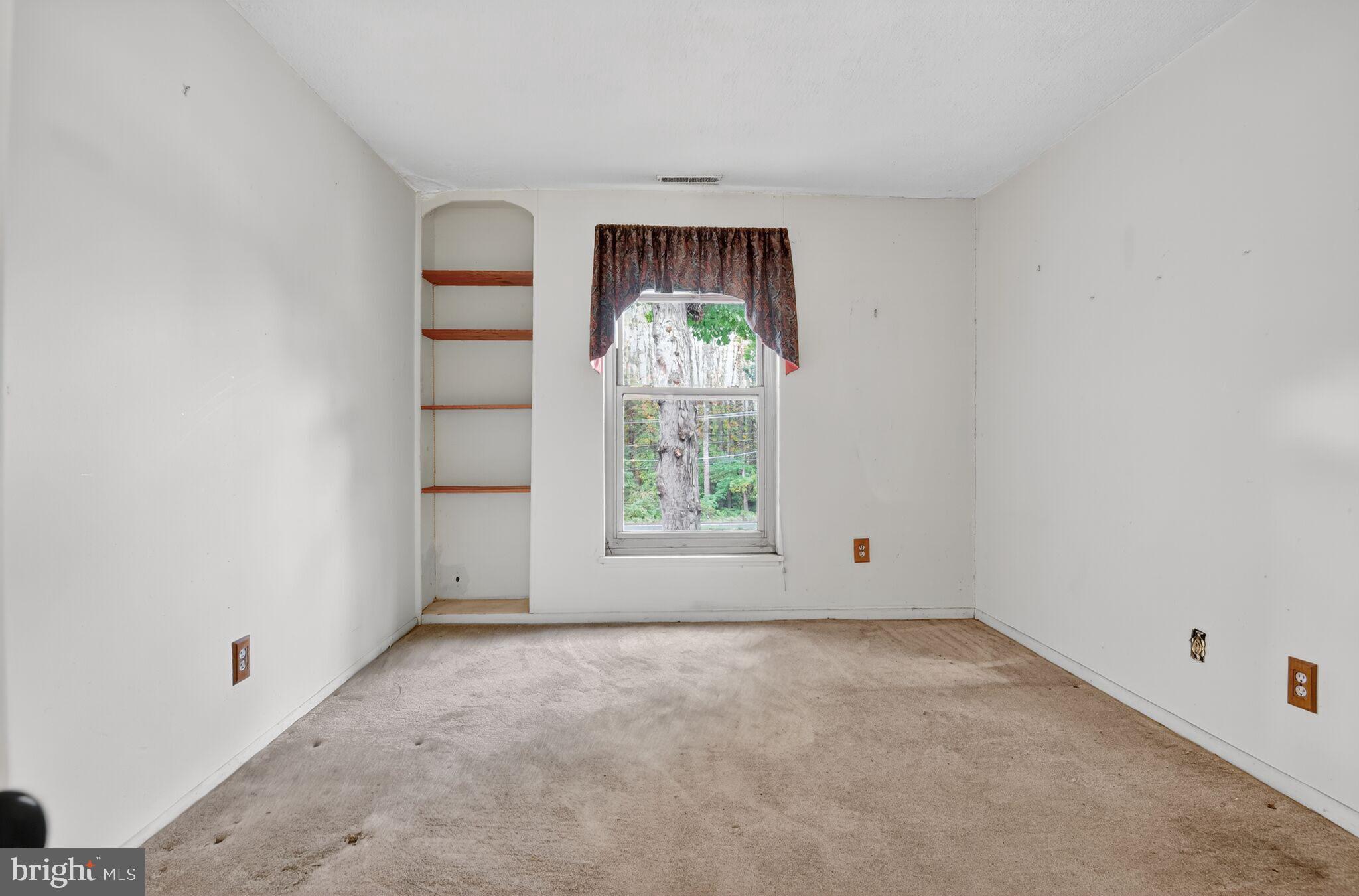 8310 Tobin Road, Unit 23 Annandale, VA 22003 - Photo 10 of 28 Gallery Image 10