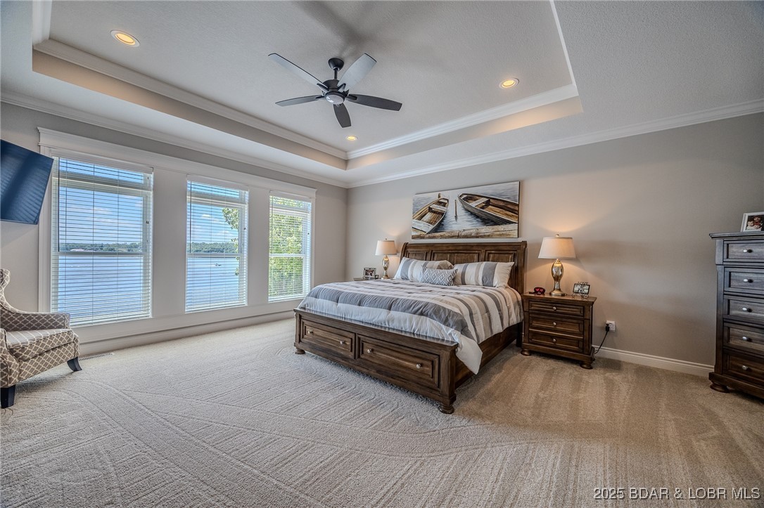 243 East Villages Estates Road Sunrise Beach, MO 65079 - Photo 15 of 58