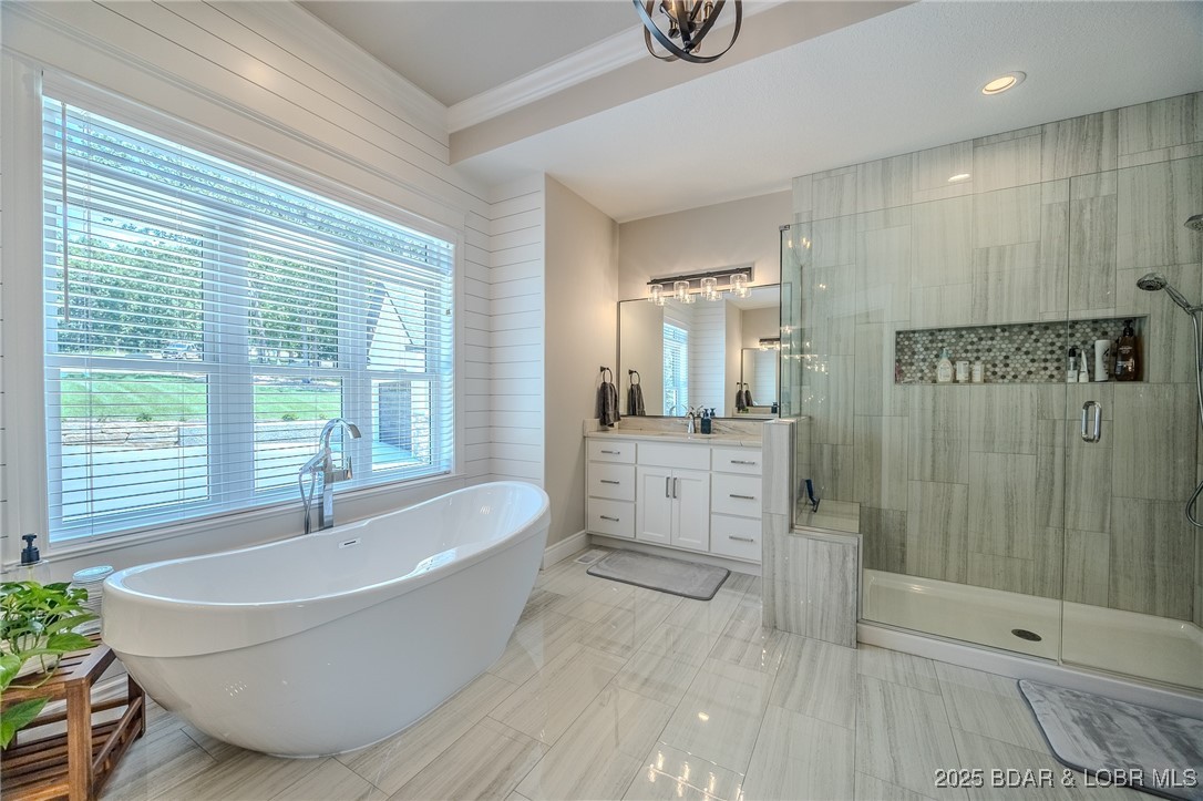 243 East Villages Estates Road Sunrise Beach, MO 65079 - Photo 17 of 60