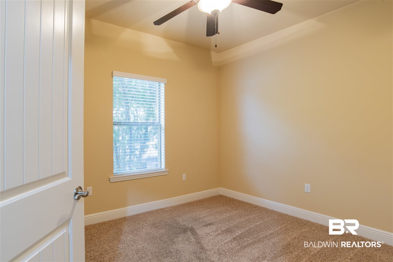23433 Dundee Circle Foley, AL 36535 - Photo 20 of 50