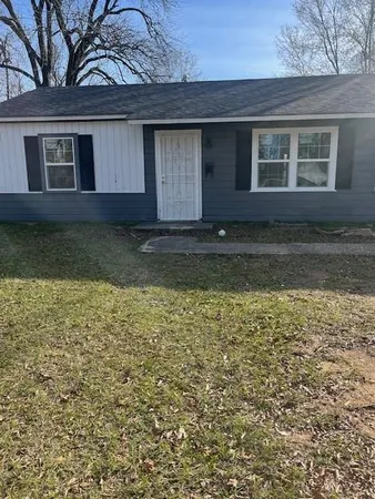 $1,100 | 2721 Sunnybrook Street, Shreveport, LA 71108