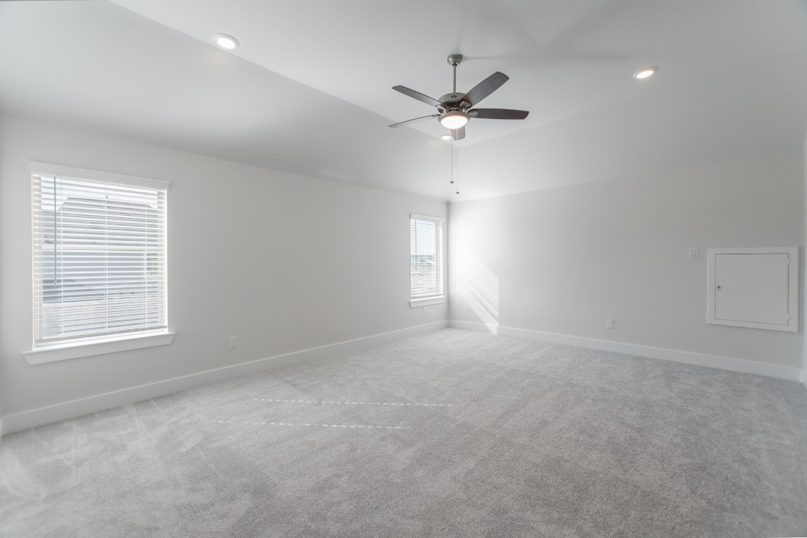 10627 Whitejacket Conroe, TX 77385 - Photo 34 of 46 a view of an empty room with a window