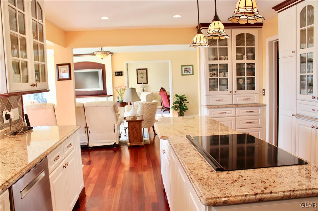 1857 Valley Forge Road Allentown, PA 18104 - Photo 15 of 41 Gallery Image 15